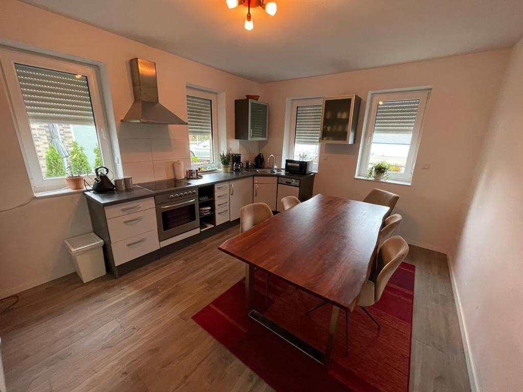 Lux Apartmant 2 Westerstede Exteriör bild